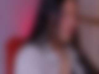 Auroraaa's Live Sex Cam Show