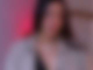 Auroraaa's Live Sex Cam Show