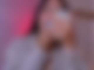 Auroraaa's Live Sex Cam Show