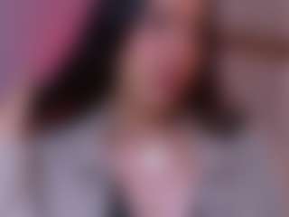 Auroraaa's Live Sex Cam Show