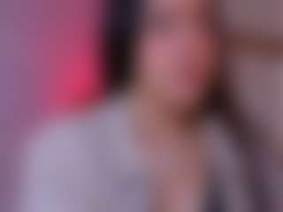 Auroraaa's Live Sex Cam Show
