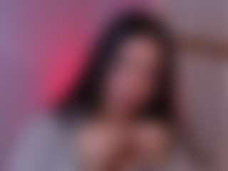 Auroraaa's Live Sex Cam Show