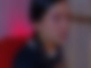 Auroraaa's Live Sex Cam Show