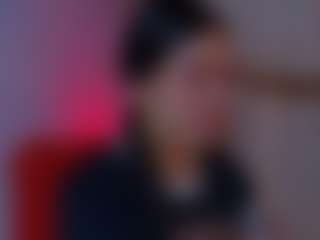 Auroraaa's Live Sex Cam Show