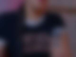 Auroraaa's Live Sex Cam Show