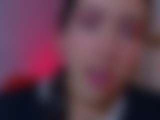 Auroraaa's Live Sex Cam Show