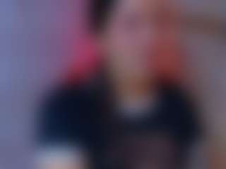 Auroraaa's Live Sex Cam Show