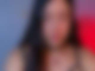 Auroraaa's Live Sex Cam Show