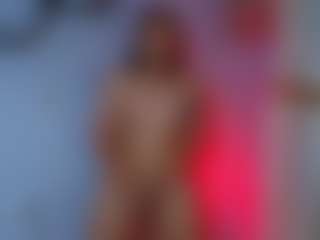 Auroraaa's Live Sex Cam Show