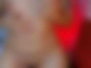 Auroraaa's Live Sex Cam Show