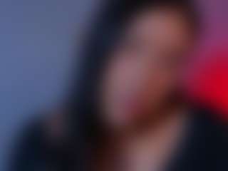 Auroraaa's Live Sex Cam Show