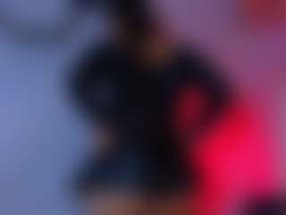 Auroraaa's Live Sex Cam Show