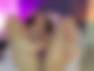 Dani-Moore's Live Sex Cam Show