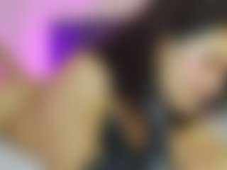 Dani-Moore's Live Sex Cam Show
