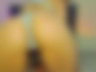 Dani-Moore's Live Sex Cam Show