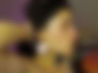 Dani-Moore's Live Sex Cam Show