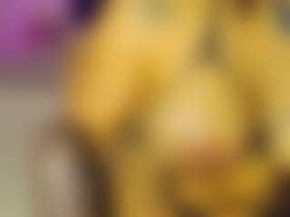Dani-Moore's Live Sex Cam Show