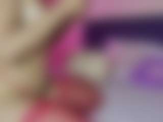Dani-Moore's Live Sex Cam Show