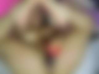 Dani-Moore's Live Sex Cam Show