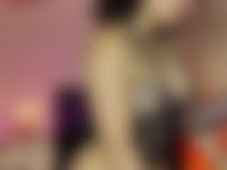 Dani-Moore's Live Sex Cam Show