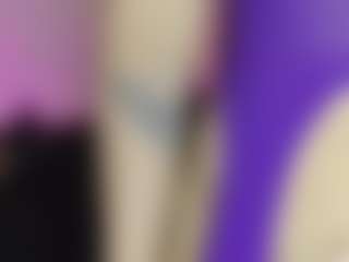 Live cam show with Dani-Moore - Big Ass Latina on Chatstar | colombia