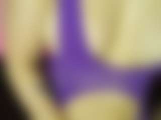 Dani-Moore's Live Sex Cam Show