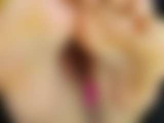Dani-Moore's Live Sex Cam Show
