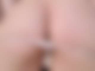 Live cam show with Dani-Moore - Gamer Latina on Dare Cams | colombia