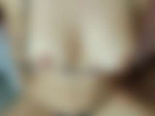 Dani-Moore's Live Sex Cam Show