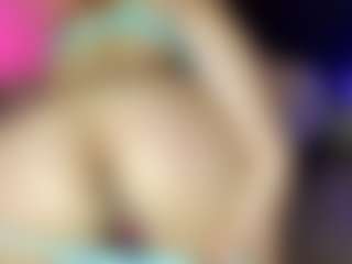 Dani-Moore's Live Sex Cam Show