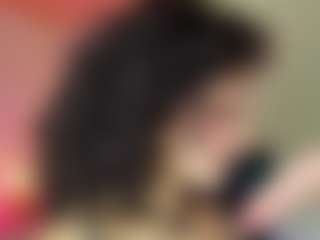 Dani-Moore's Live Sex Cam Show