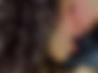 Dani-Moore's Live Sex Cam Show