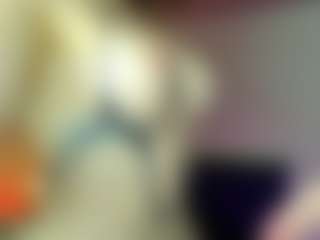 Dani-Moore's Live Sex Cam Show
