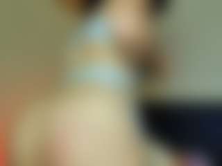 Dani-Moore's Live Sex Cam Show