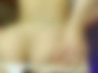 Dani-Moore's Live Sex Cam Show