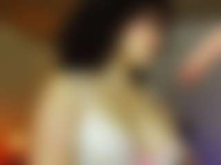 Dani-Moore's Live Sex Cam Show