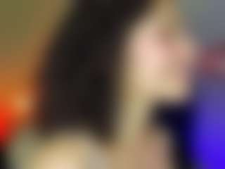 Dani-Moore's Live Sex Cam Show