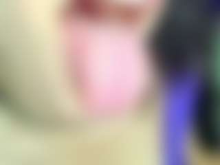 Dani-Moore's Live Sex Cam Show