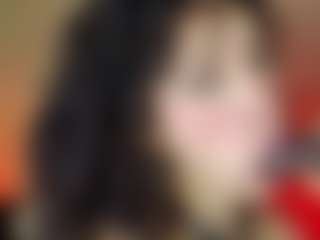 Live cam show with Dani-Moore - Sexwebcam Latina on CamwithHer | colombia