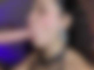 Dani-Moore's Live Sex Cam Show