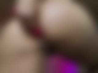 Dani-Moore's Live Sex Cam Show