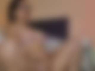 Dani-Moore's Live Sex Cam Show