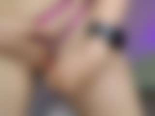Dani-Moore's Live Sex Cam Show