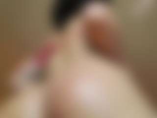 Live cam show with Dani-Moore - HD Lovense on Livezox