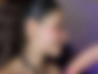 Dani-Moore's Live Sex Cam Show