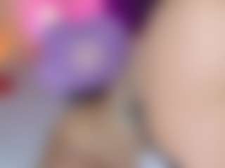 Dani-Moore's Live Sex Cam Show