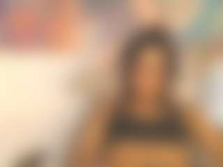 Petitelumiere's Live Sex Cam Show