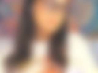 Petitelumiere's Live Sex Cam Show