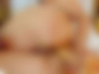 Live cam show with Indi-catalina - Camel Toe on Camsoda