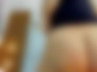 Live cam show with Indi-catalina - Thick on fapnchat